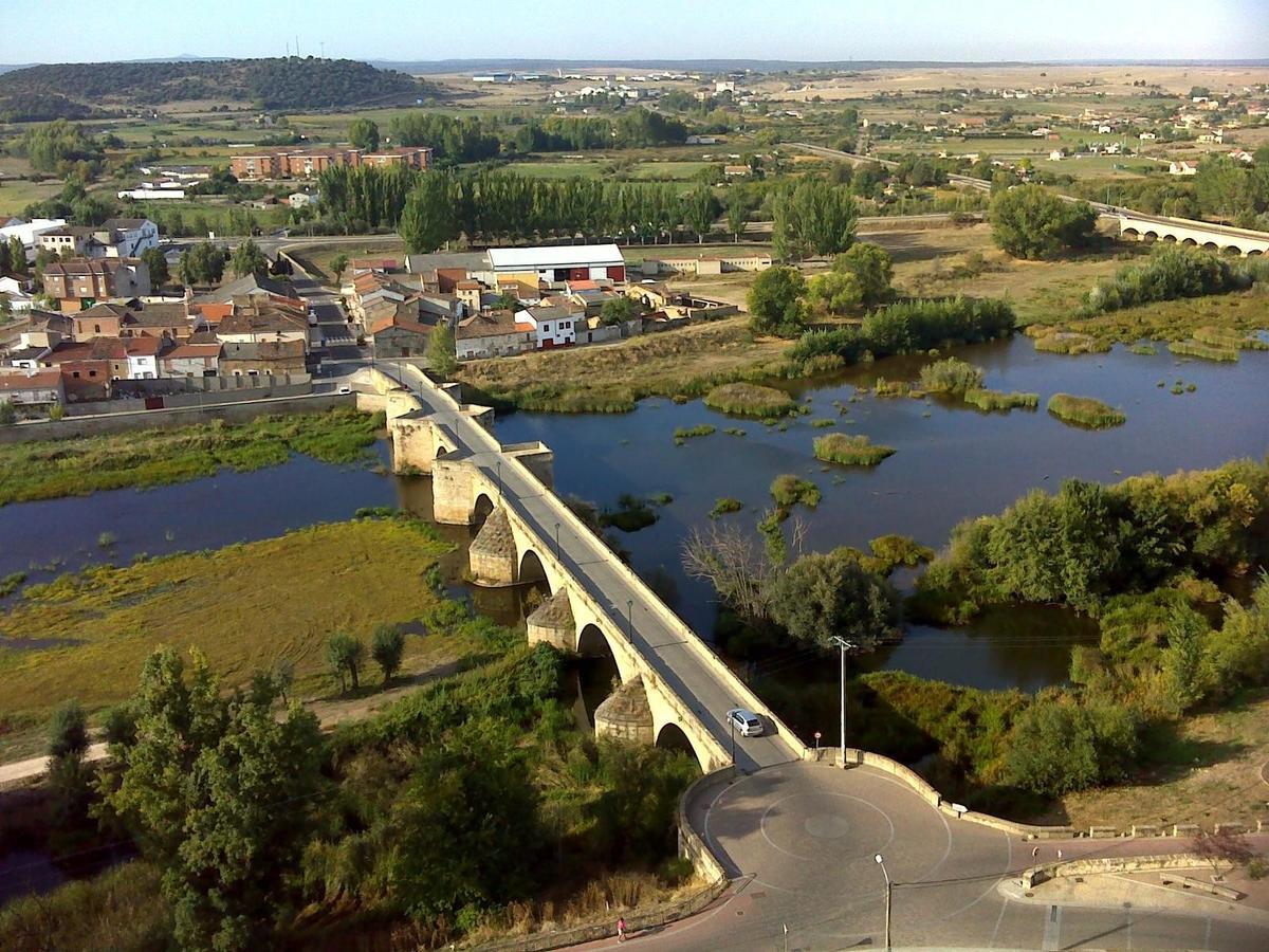 Готель La Llave Del Campo Сьюдад-Родріго Екстер'єр фото